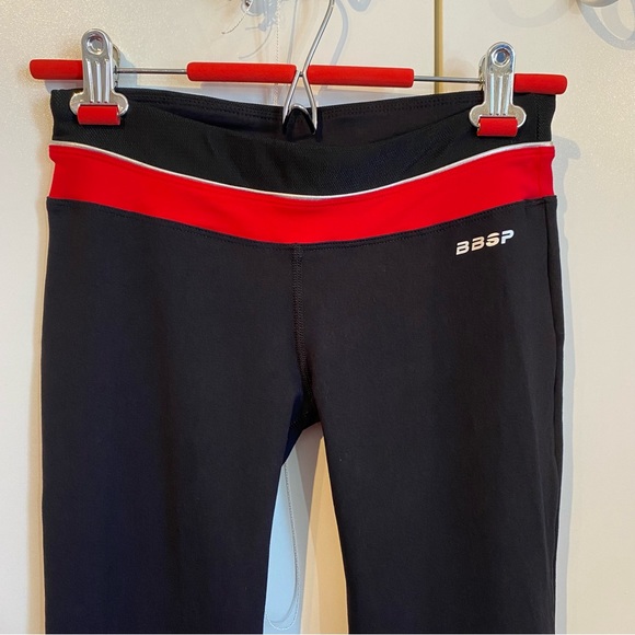 Bebe Sport Active Wear Wicks Moisture Pants Size Small NWT - Picture 2 of 16